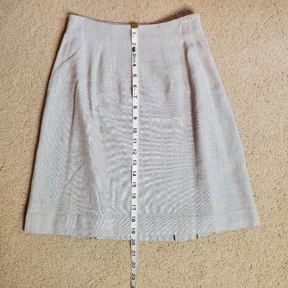 PETITE SOPHISTICATE 2 piece suit SIZE 2 - Picture 8 of 13